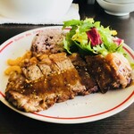 ビストロ デ シュナパン - Holiday lunchB 豪州産サーロインステーキ　黒米つき(少なめ)