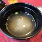鮨 瑠璃 - ランチコース 味噌汁