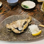 Robatayaki Kushiro - 銀鱈のカマ焼き