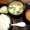 いそ食堂 - モツ鍋定食は880円でした