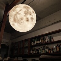 ワインとくつろぐ ツキアカリ - 