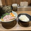 横浜ラーメン 渡来武 総本店