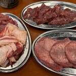 吉川ホルモン - 