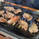 吉川ホルモン - 