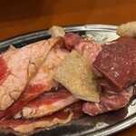 吉川ホルモン - 