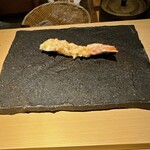 天ぷらあら木 - 車海老レア気味