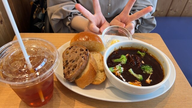 フラマンドール サウスウッド店 （FROMENT D'OR） - センター南/パン