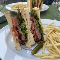 37 Steakhouse & Bar - 