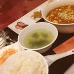 中国料理 愉苑 - 麻婆豆腐ランチ