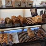 BOULANGERIE PANJA - 食パン・クロワッサン