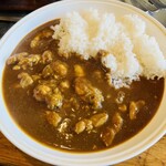 カレー専門店 KEN - トッピングのチーズは150円。牡蠣(3つ)は250円。