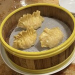 GFC香港スタイル飲茶レストラン - フカヒレ入り蒸し餃子