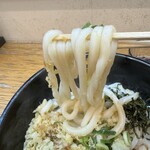 うどん王 - 麺リフト