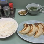 みんみん - 餃子、ライス、スープ、ザーサイ