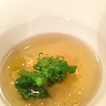 ペルラヴィータ - 透き通ったきれいなお味のコンソメ