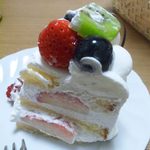 サロン・ド・テ・ジャマン - 2014.1. 妻の誕生日ケーキ　カット前の写メとり忘れ・・・