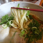 Shinasobayoshidaya - 麺