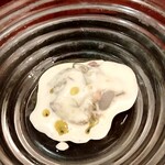 RIGOLO BISTRO a VIN  - ハモンセラーノと小柱、オリーブ、サフランクリーム♡一見大人しいビジュアルですが、主張のあるハモンセラーノがワインを呼ぶはず♫