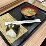 Omusubi Gombee - 高菜おむすび　豚汁