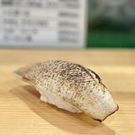 魚がし日本一 立喰寿司 - のどぐろ炙り
