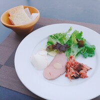 ボーン グランデ アリア - 前菜　フォカッチャ