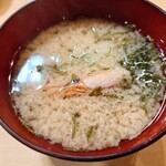 廻転寿司弁慶 - えびの味噌汁（ながもいり）