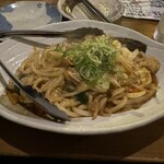 ザ・居酒屋　どどど - ホルモン焼きうどん