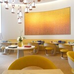 ル カフェ ヴィー - コクーン（デザイン：小坂竜） 