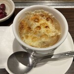 Teppanyaki Suteki Dainingu Happi Baffaro - オニオングラタンスープ