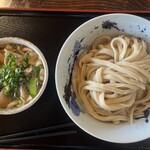 Inakaudon Tetsu - 肉汁うどん+中 1,000+100円