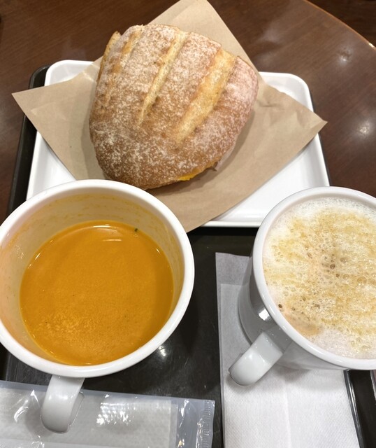 Saint Marc Cafe Tokyo Ookubo Ten photo 3