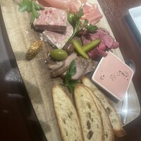 ワカヌイ グリル ダイニング バー 東京 - 