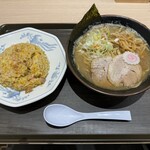 白楽栗山製麺 - 