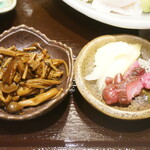 Hanakougen - えのきとしめじと舞茸の有馬煮、漬物