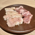 深川焼肉ホルモン蔵 - 塩ホルモン盛り合わせ