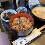 Ichijouji Nakatani - 京雑煮のいろどりごはん・赤飯