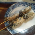 晩杯屋 - 焼き牡蠣200円