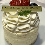 Gateau des Bois - フルール702円