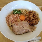 麺飯酒処 梵 - TKM（卵かけ麺）温＋鶏そぼろ