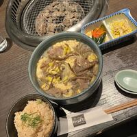 焼肉・しゃぶしゃぶ たちばな ヒルトンプラザイースト店 - 