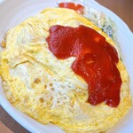 Riba saido -  【むっちゃんスペシャル】ピラフの上にうす焼き卵
