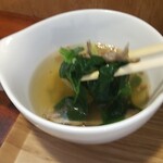 キッチン ブルー グローブ - 具沢山なスープ