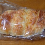 西野屋 - ウインナーロール180円