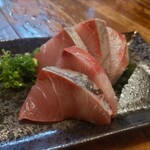 居心地屋 - ワラサのお刺身