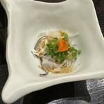 フグ料理　徳福 - 湯引き