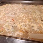 とり京 - 1番人気！明太もちチーズもんじゃ