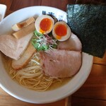 麺屋 春花 - 特製 淡麗塩麺