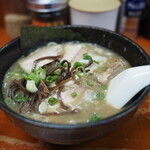 前橋とんこつ 味楽留 - ちゃーしゅーみらくる