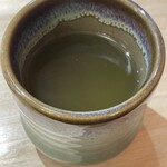きづなすし - 緑茶。