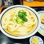 Junte Uchichi Sanuki Udon Gorou - あつあつうどん小¥500
                        レンコン¥150